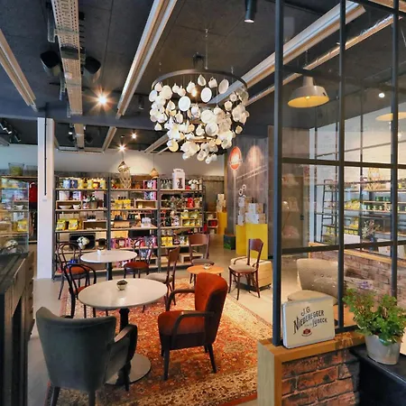 Duenenvilla 1, Whg 1 *